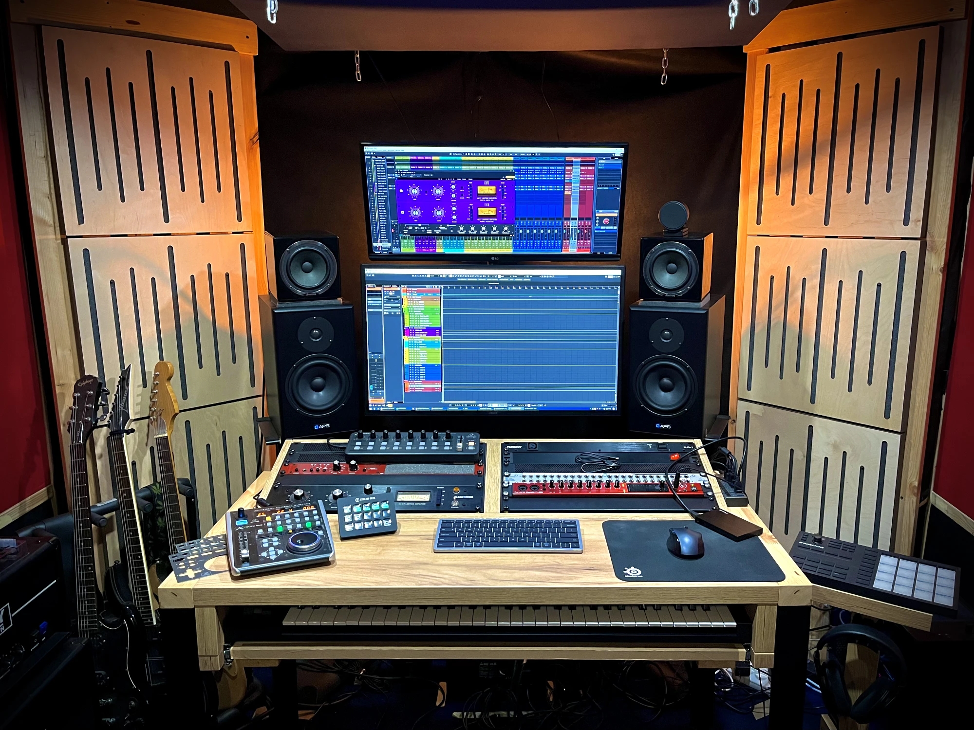 Stanowisko do miksu i masteringu w Pulsar Studio